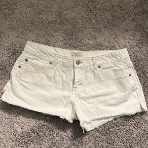Size 7/8 Aeropostale Jean Shorts.